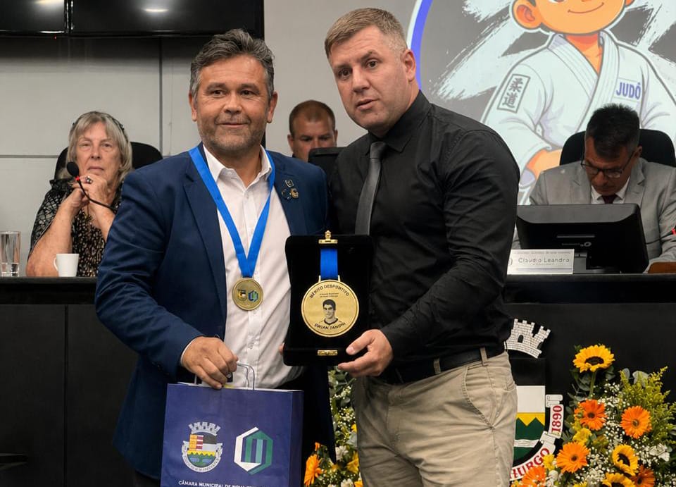 Orgulho do Country: Prof. Daniel Lage recebe Medalha Swian Zanoni