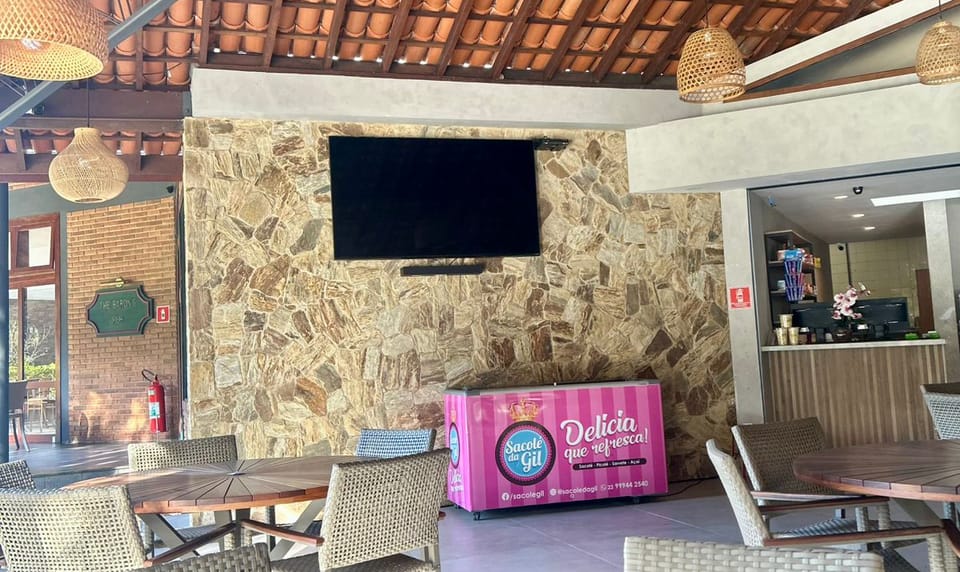 Experiência de Cinema no Bar do Parque Aquático
