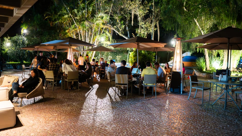 SEXTOU NO BARON: SEU HAPPY HOUR NO PARAÍSO