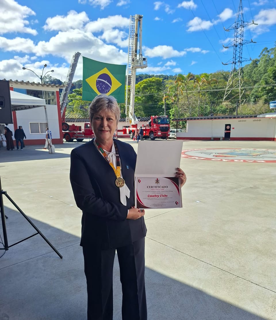 Country Clube recebe homenagem do 6º GBM