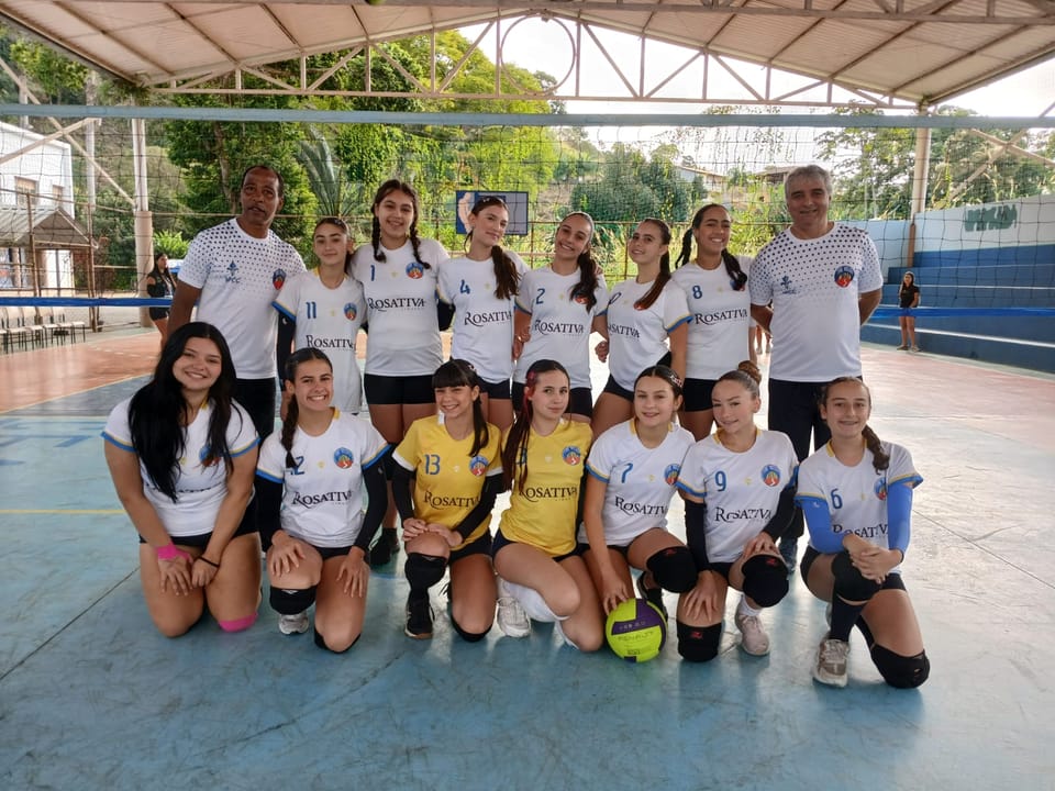 Sub-15 de vôlei intensifica preparação para a Superliga Serrana